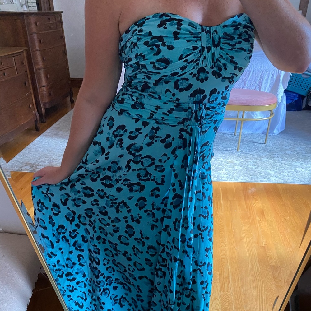 Beautiful NANETTE LEPORE aqua cheetah print dress